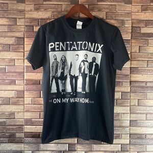 EUC Gildan Medium Pentatonix Black  T-Shirt
